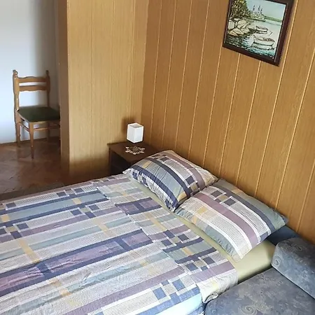 10402a Apartment